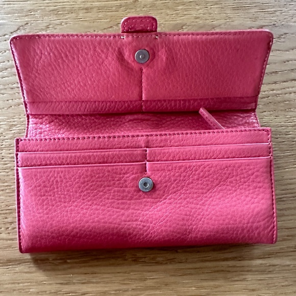 Talbots Women's Pink Wallet - Picture 4 of 4